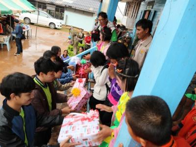 โครงการวันเด็กเพื่อน้องชนบท รร.บ้านน้ำมี อ.ท่าลี่ จ.เลย